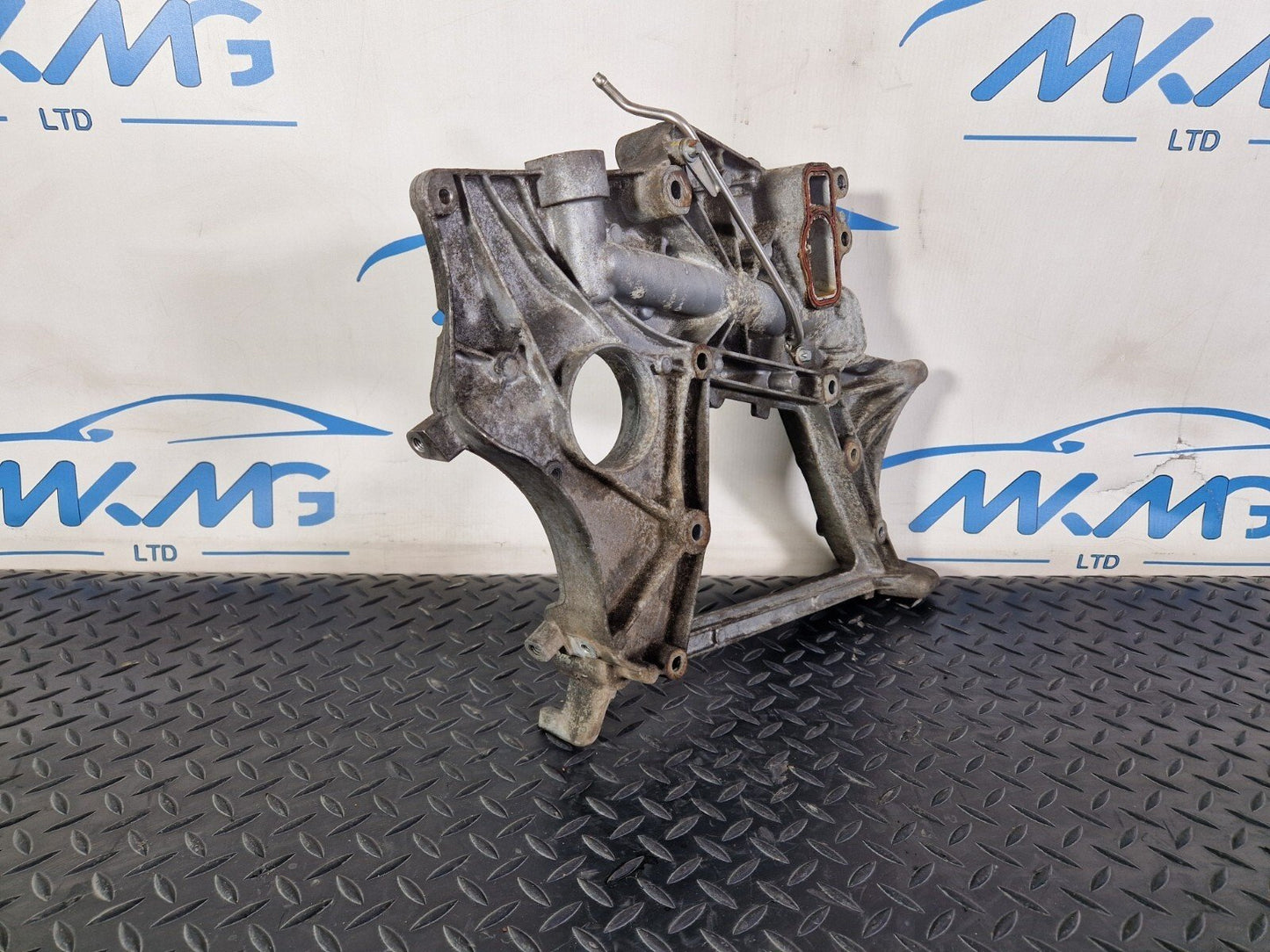 18-ON MERCEDES BENZ SPRINTER W907 2.2 CDI OM651 WATER PUMP HOUSING A6512010000