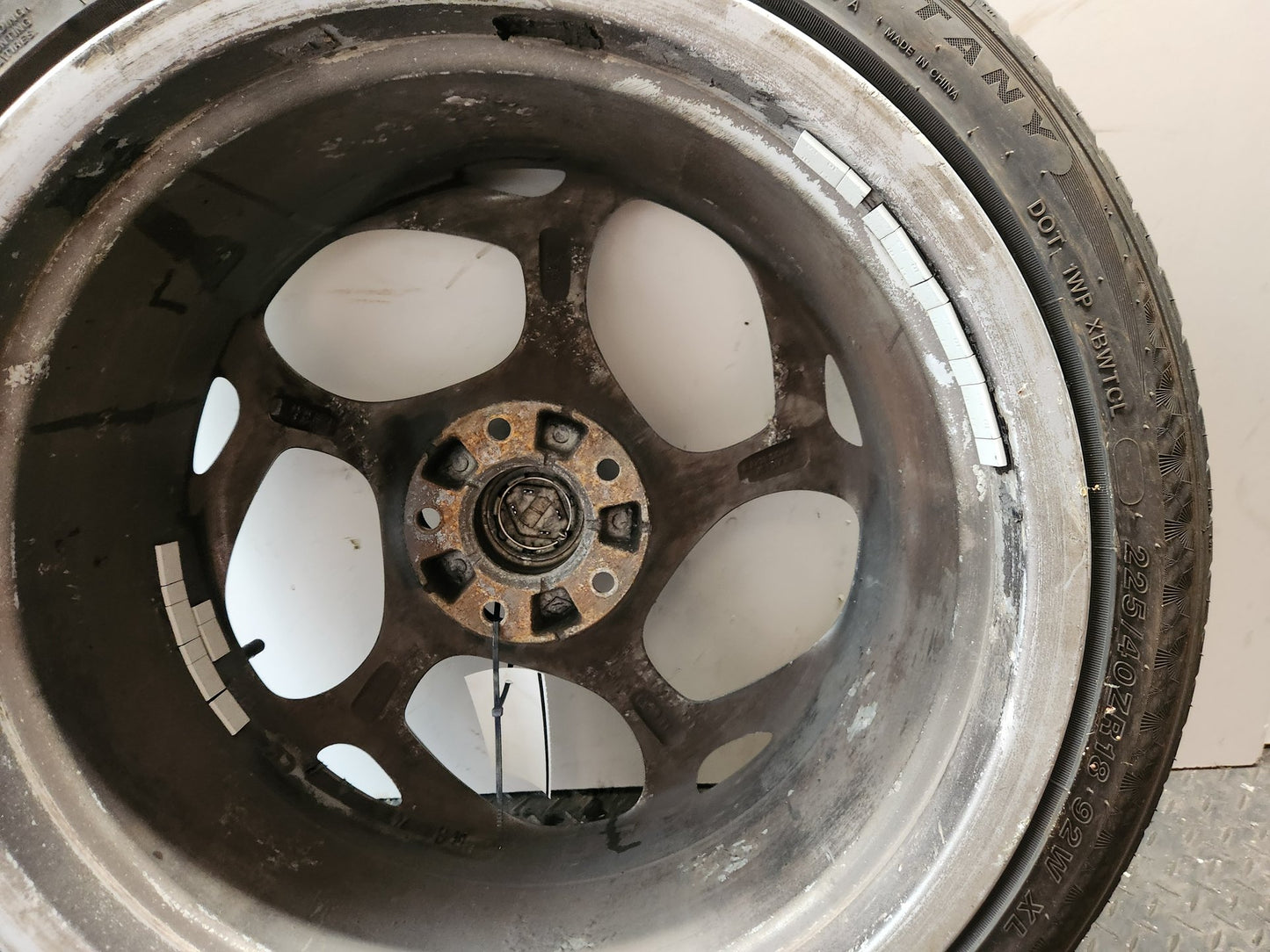Renault Mégane MK3 (Ph2) (X95) 18" Alloy Wheel with Tyre 225/40/18 ~6mm