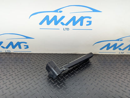 11-19 MERCEDES ML W166 GENUINE OEM TRANSVERSE DUCT TOP DRAIN PIPE A1668320590