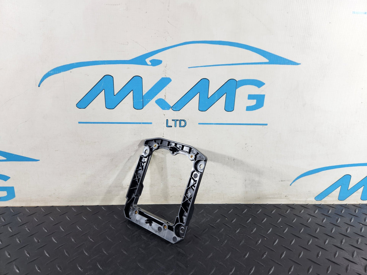 Range Rover Evoque Genuine Centre Console Frame Surround Trim K8D2-045B28-A