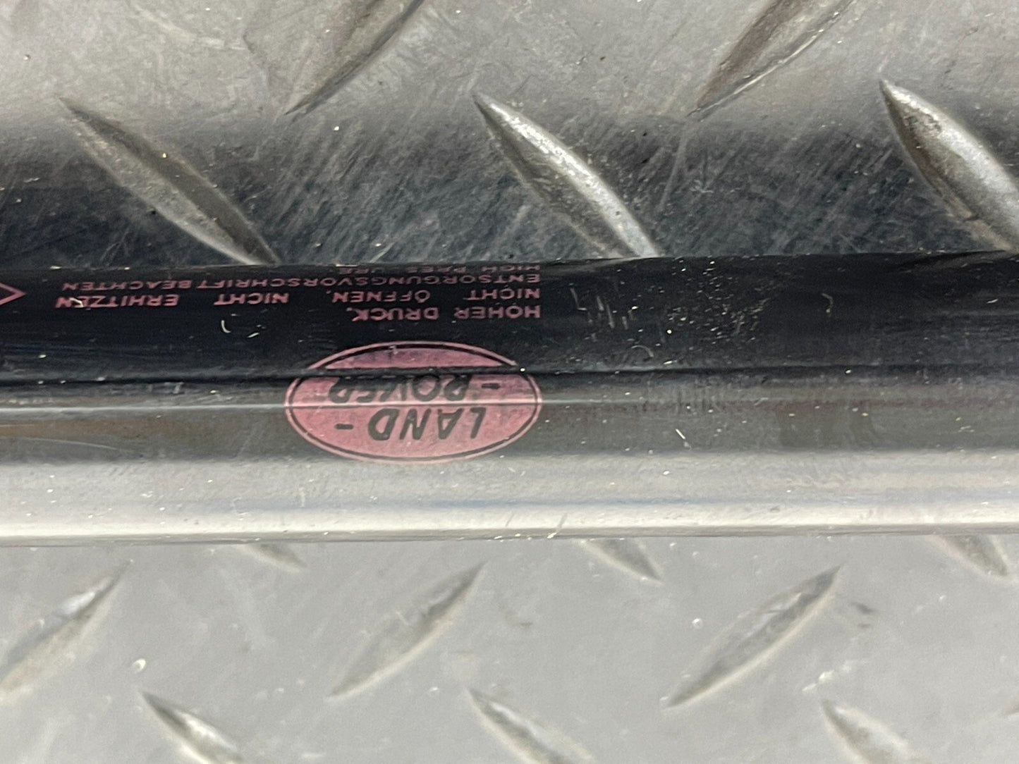 2019-ON  LAND ROVER DISCOVERY L550 LCI BONNET GAS STRUT FK72-16C826-AC