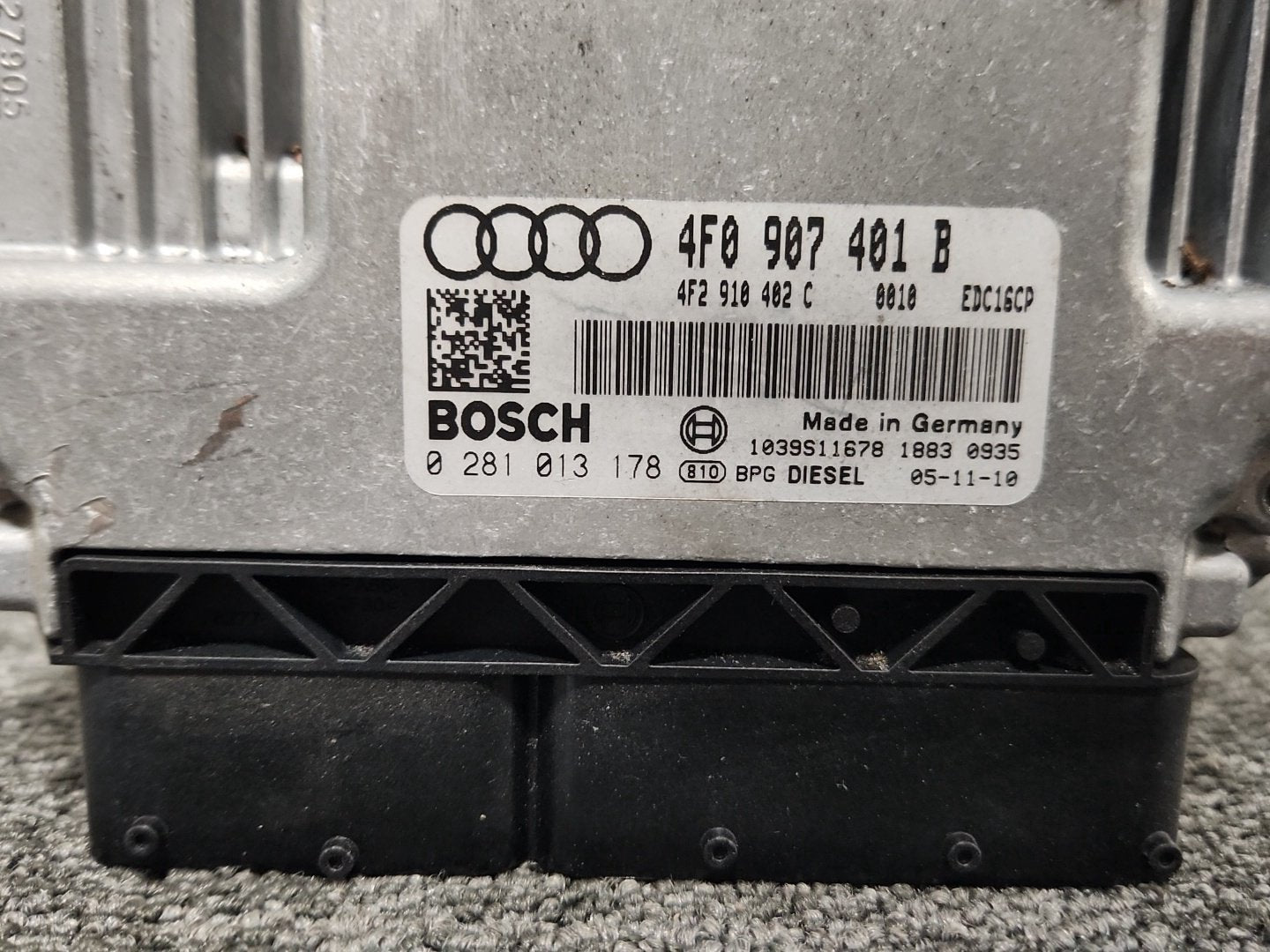 Audi A6 Quattro MK3 (4F) (C6) Estate Engine Control Unit Module ECU 4F0907401B