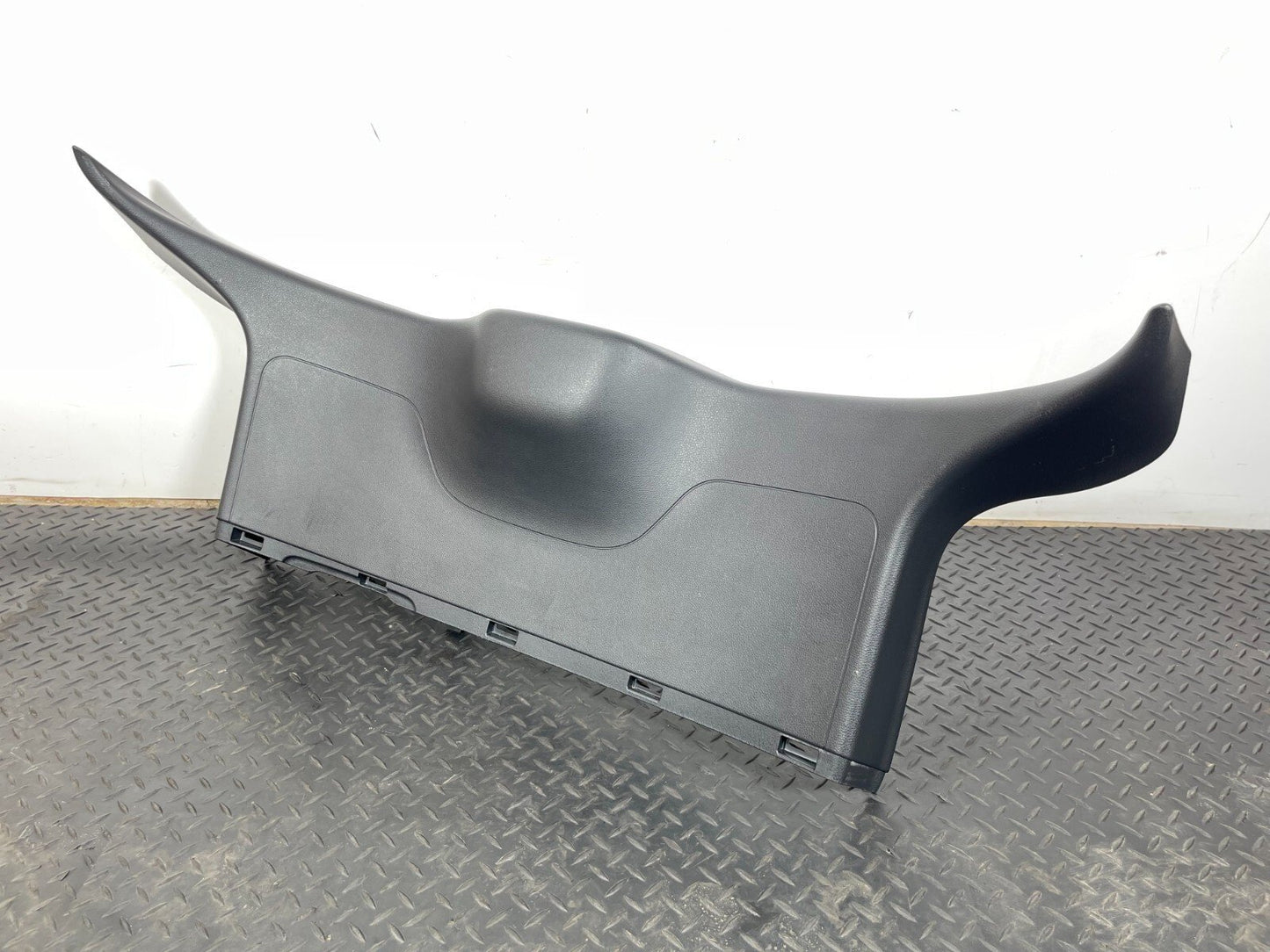 12-18 MERCEDES A-CLASS W176 GENUINE BOOT LID COVER TRIM PANEL A1767400070