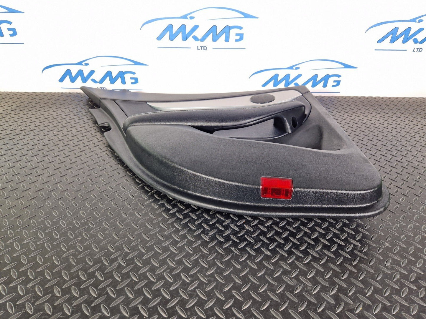 14-21 MERCEDES BENZ C200d W205 REAR PASSENGER SIDE DOOR CARD BLACK LEATHER