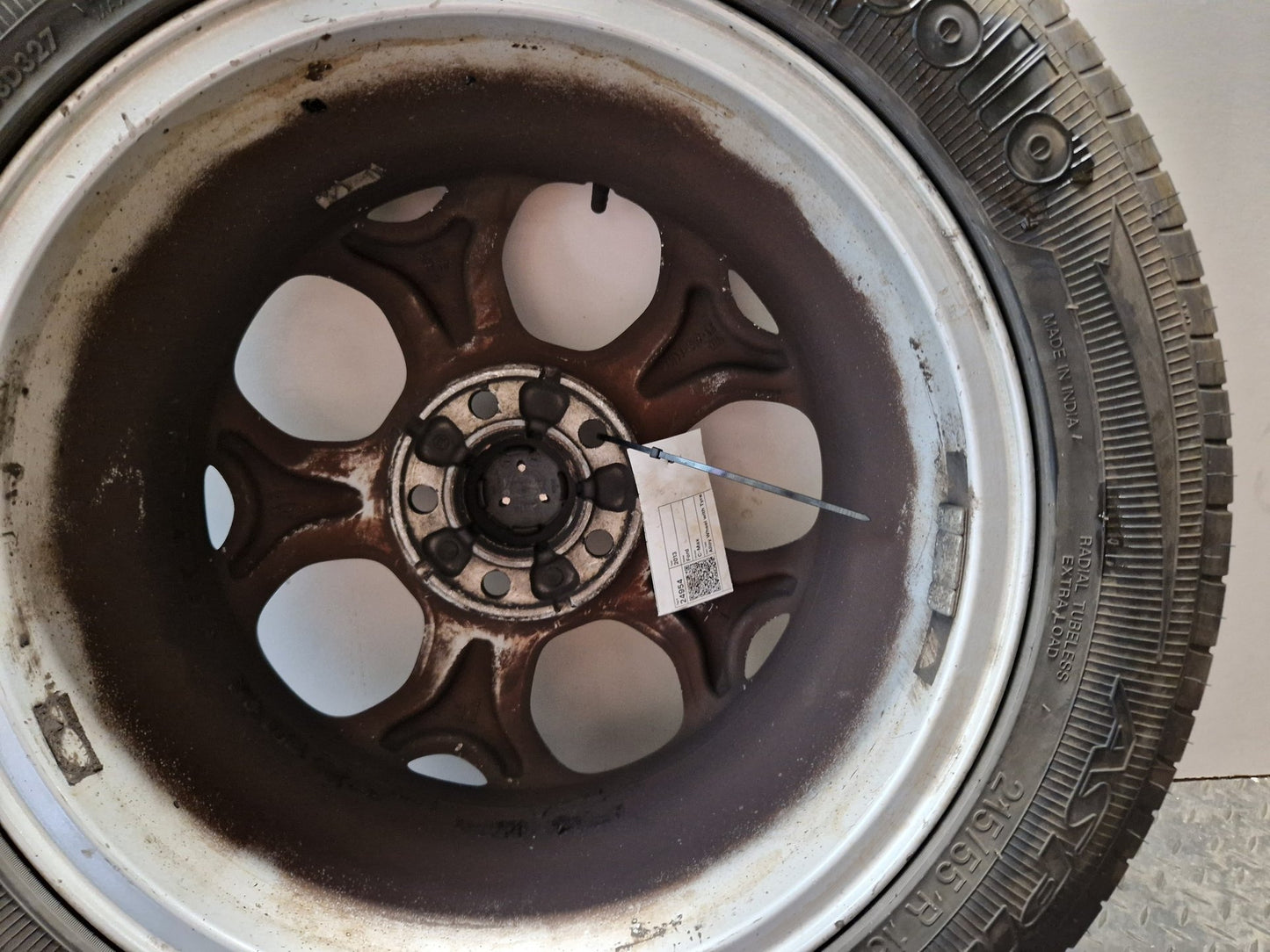 Ford C-Max MK2 (C344) 16" Alloy Wheel with Tyre 215/55/16 ~5mm