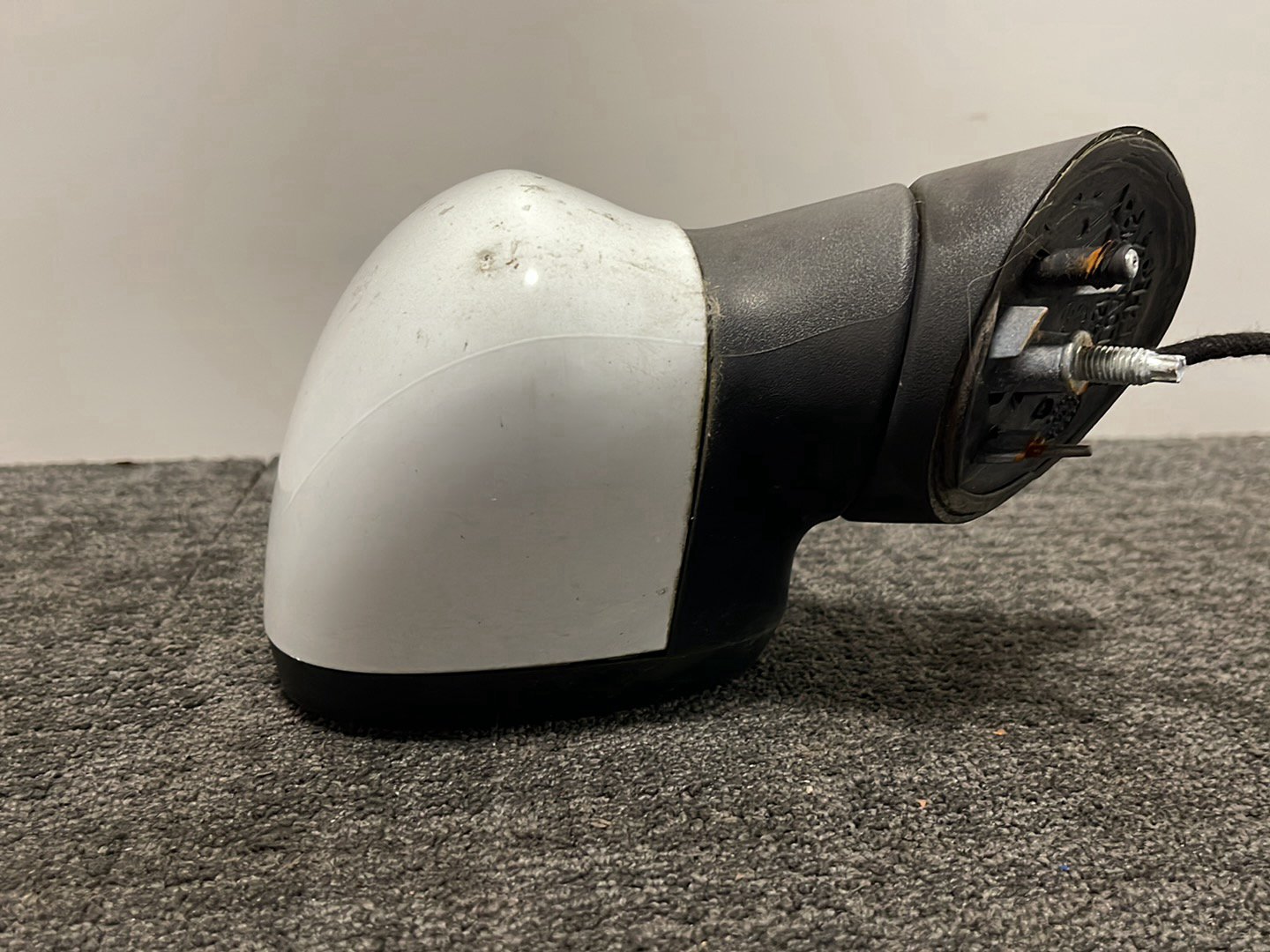 Ford Fiesta MK7 Hatchback Genuine Front Left Door Wing Mirror in Frozen White