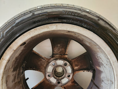 Skoda Yeti MK1 5L 17" Alloy Wheel with Tyre 225/45/17