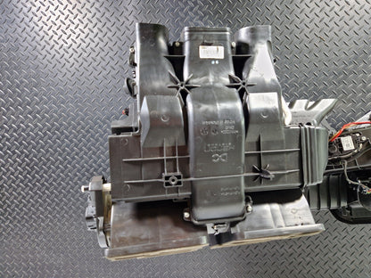 18-ON MERCEDES BENZ A CLASS W177 GENUINE HEATER MATRIX BOX A2478300600