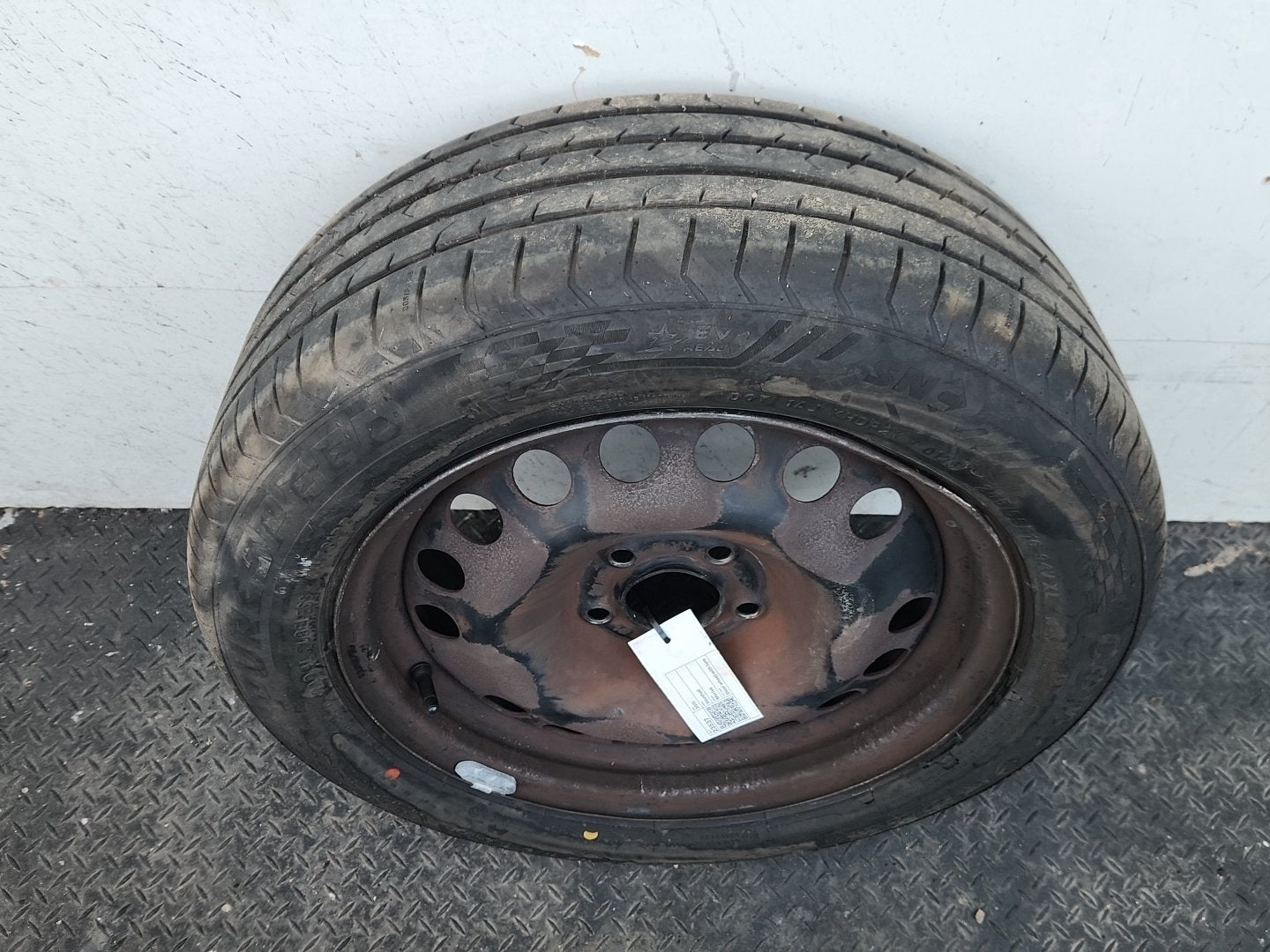 2011 Vauxhall Meriva MK2 (B) (4470) 16" Steel Wheel with Tyre 205/55/16 ~6mm