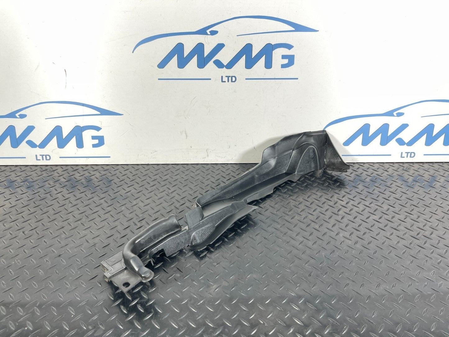 16-23 AUDI A5 F5 SPORTBACK Front Left Wing Fender Top Plastic Cover 8W6821169C