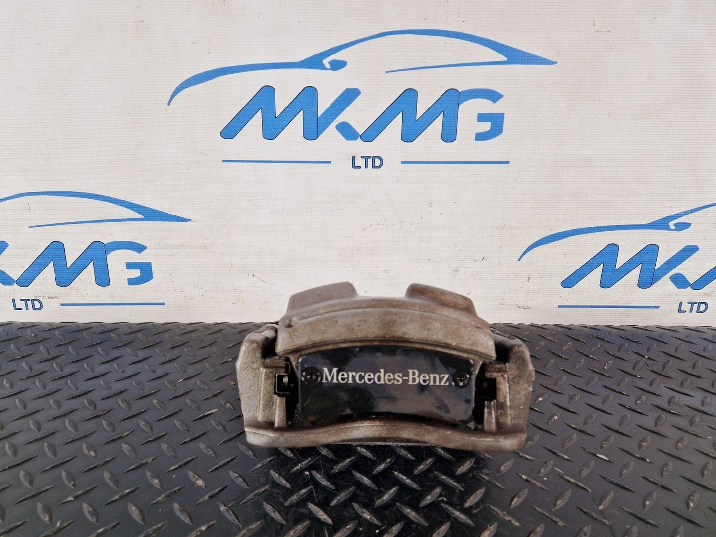 19-ON MERCEDES BENZ B CLASS W247 FRONT RIGHT SIDE BRAKE CALIPER A1774215200
