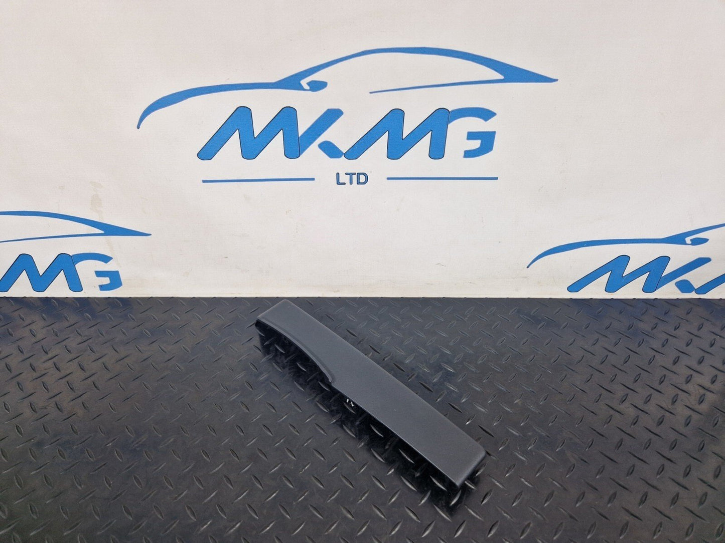 2019-ON  LAND ROVER DISCOVERY L550 LCI INTERIOR TRIM PANEL LK72043C27A