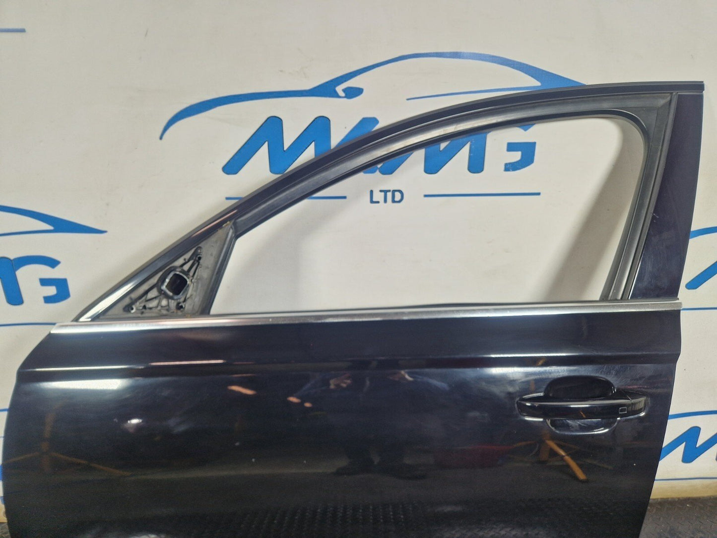 12-18 AUDI A6 C7 GENUINE FRONT LEFT N/S/F COMPLETE DOOR IN BRILLIANT BLACK LY9B