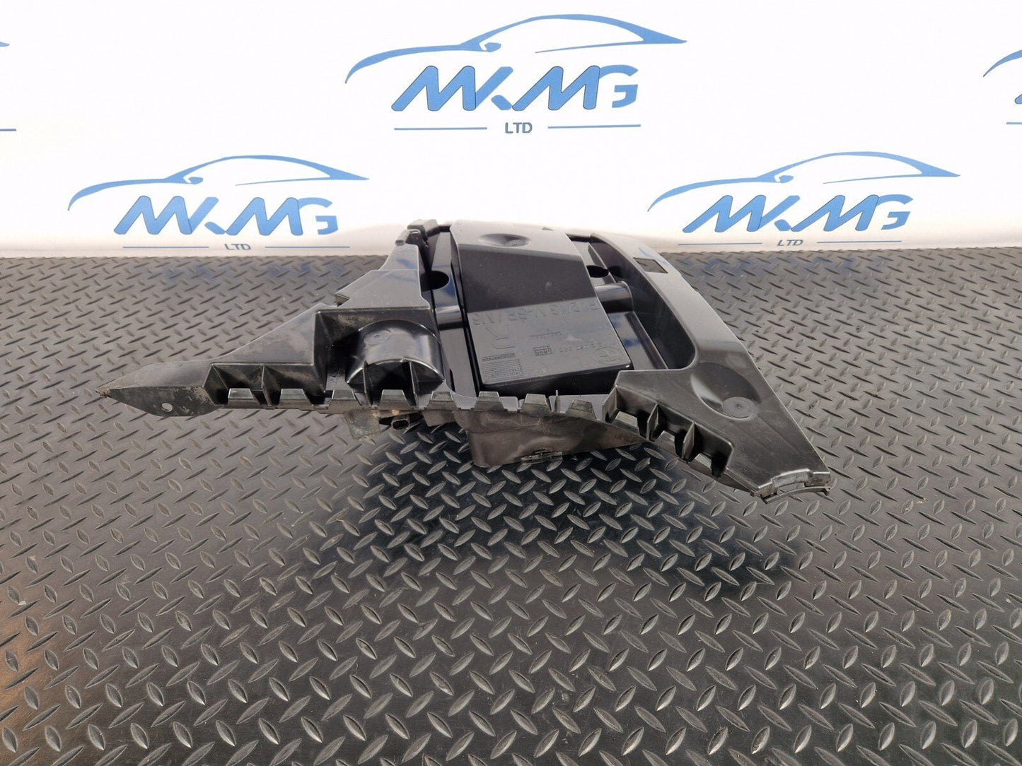 11-18 BMW 6 SERIES F06 GENUINE BUMPER BRACKET PASSENGER LEFT 8050385