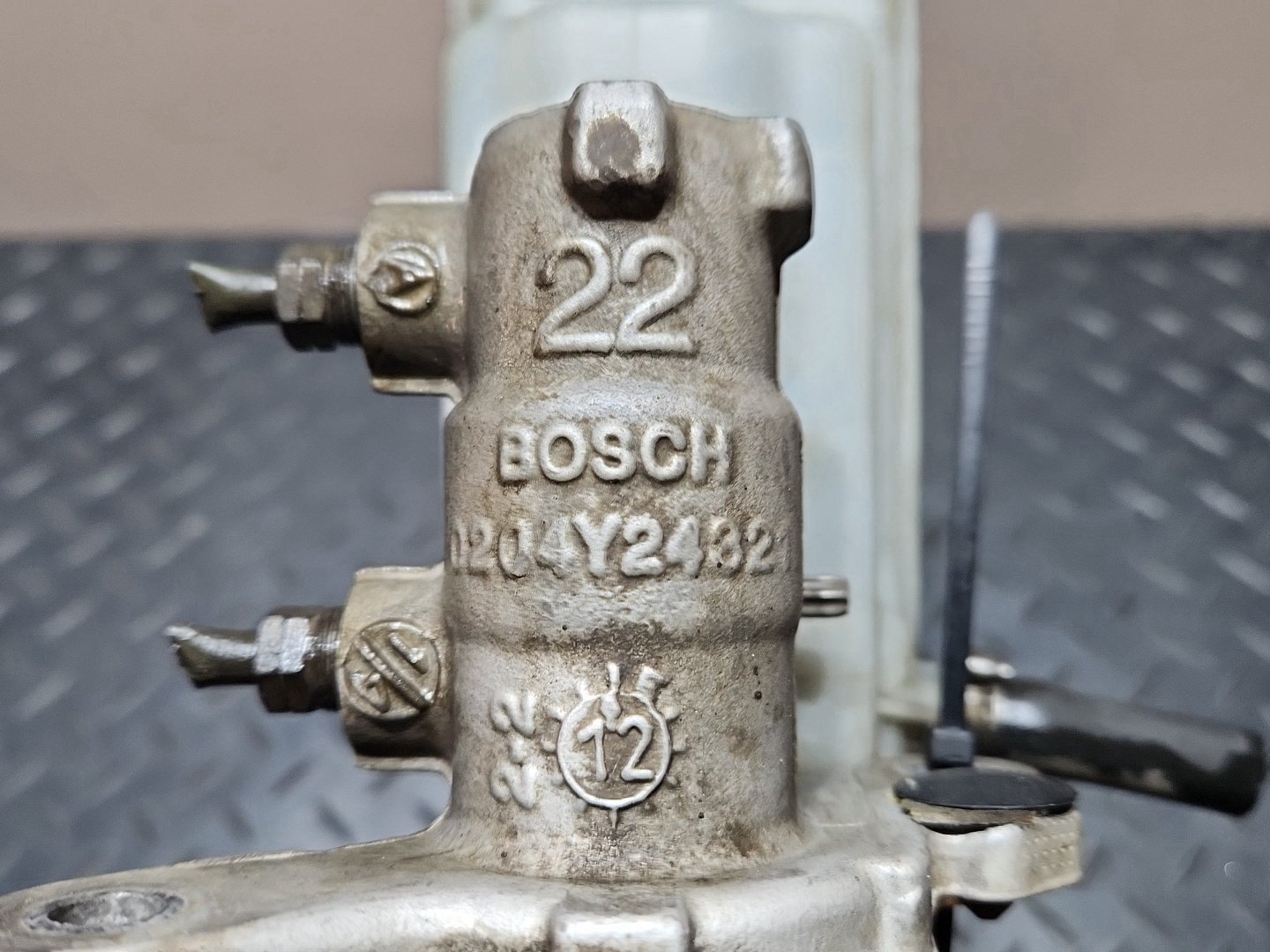 Mercedes-Benz Citan W415 Cargo Van Genuine Brake Master Cylinder 0204051558