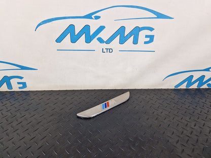 10-13 BMW E70 LCI X5 GENUINE OEM REAR DOOR KICK PLATES SILL COVER TRIM 7205265