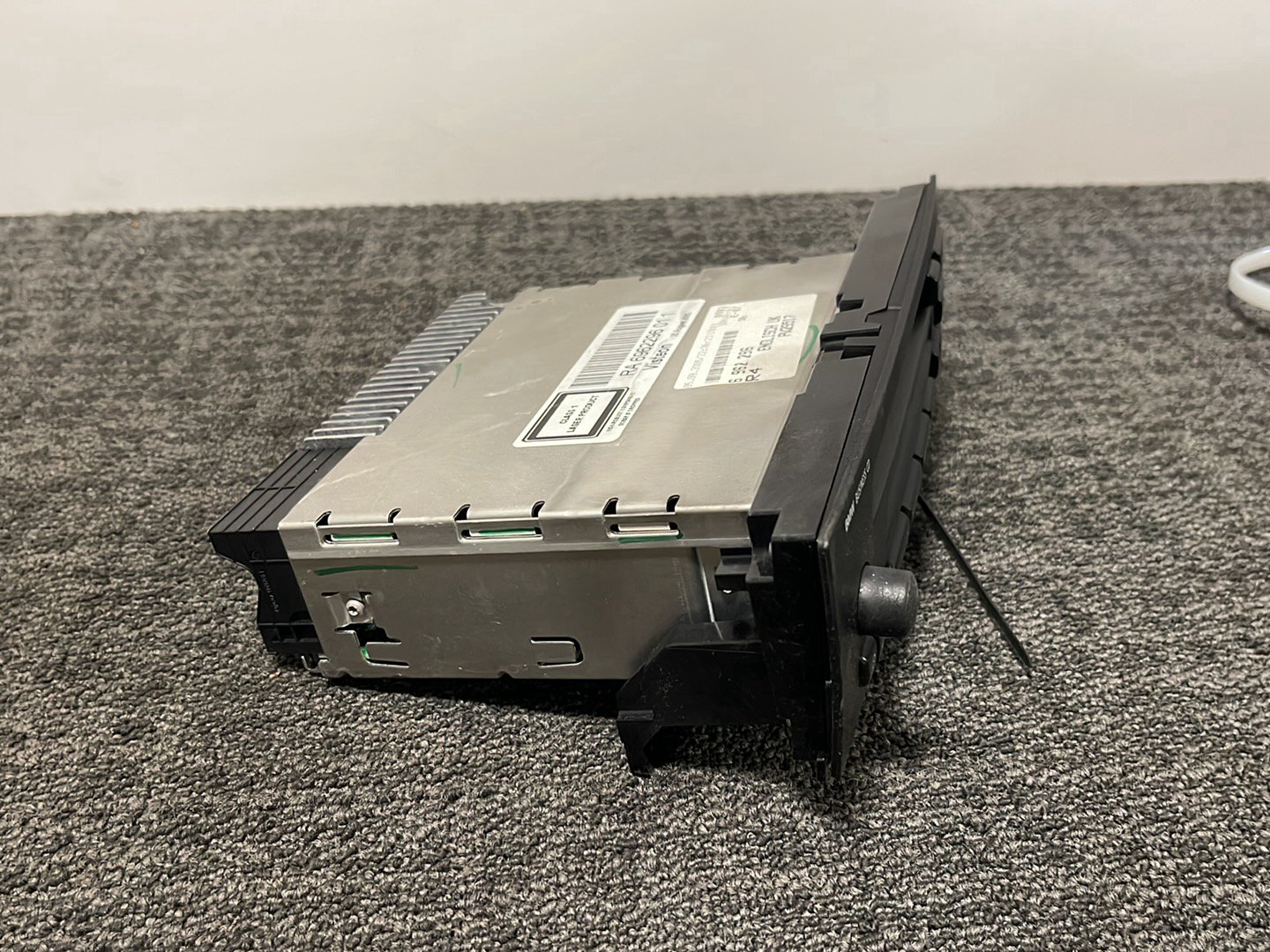 BMW 116i E87 Hatchback Genuine Radio Business CD Player 6962296