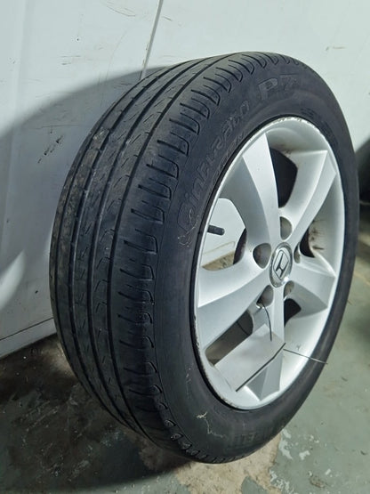 Honda FR-V MK1 (BE57) 16" Alloy Wheel with Tyre ~3mm 205/55/16