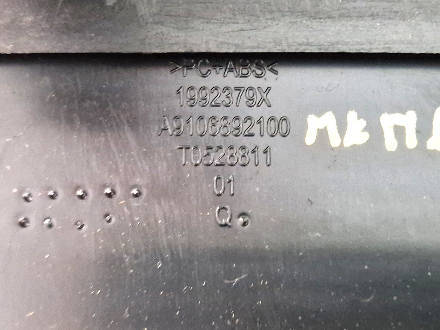 MERCEDES BENZ SPRINTER W907 W910 DASHBOARD CENTER TRIM PANEL A9106892100
