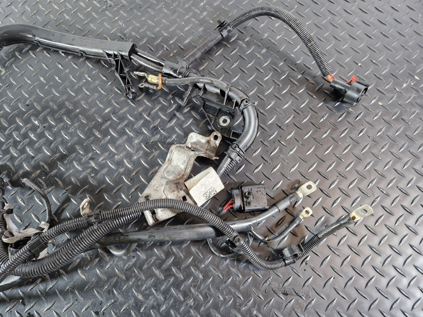 12-18 AUDI A6 C7 GENUINE ALTERNATOR WIRING CABLE HARNESS 4G2971228DB 4G0971824BP