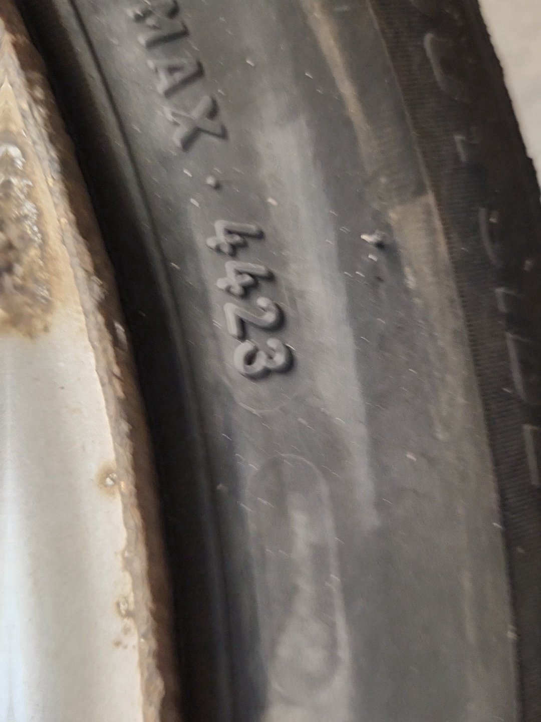 Mercedes-Benz Citan W415 Cargo Van 15" Steel Wheel with Tyre 195/65/15 ~3mm