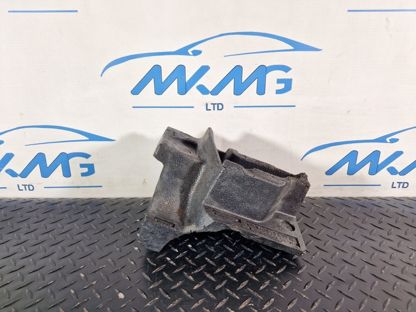 Mercedes-Benz Unknown Part Type A1665052330