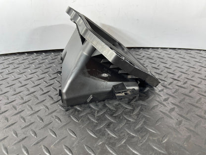 16-19 AUDI A4 B9 SALOON GENUINE FRONT AIR INTAKE DUCT VENT 8W2819904A