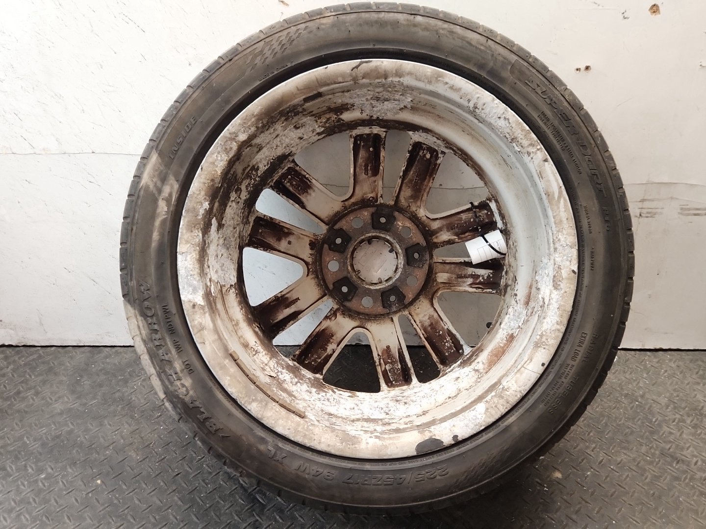 2009 BMW 116d E87 17" Alloy Wheel with Tyre 225/45/17 ~4mm 6775621