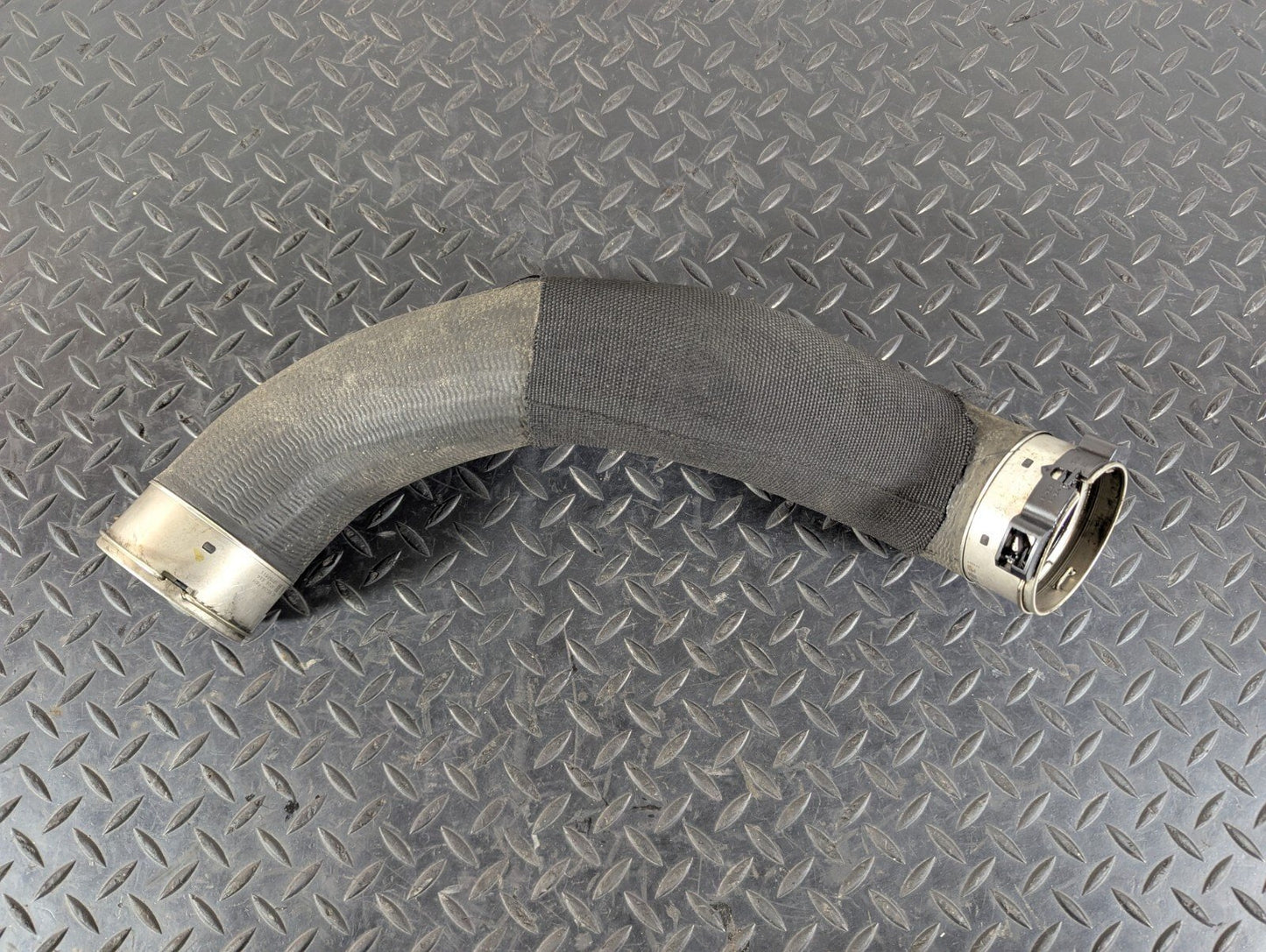 14-21 BMW 2 SERIES 218d GRAN TOURER F46 GENUINE INTERCOOLER PIPE