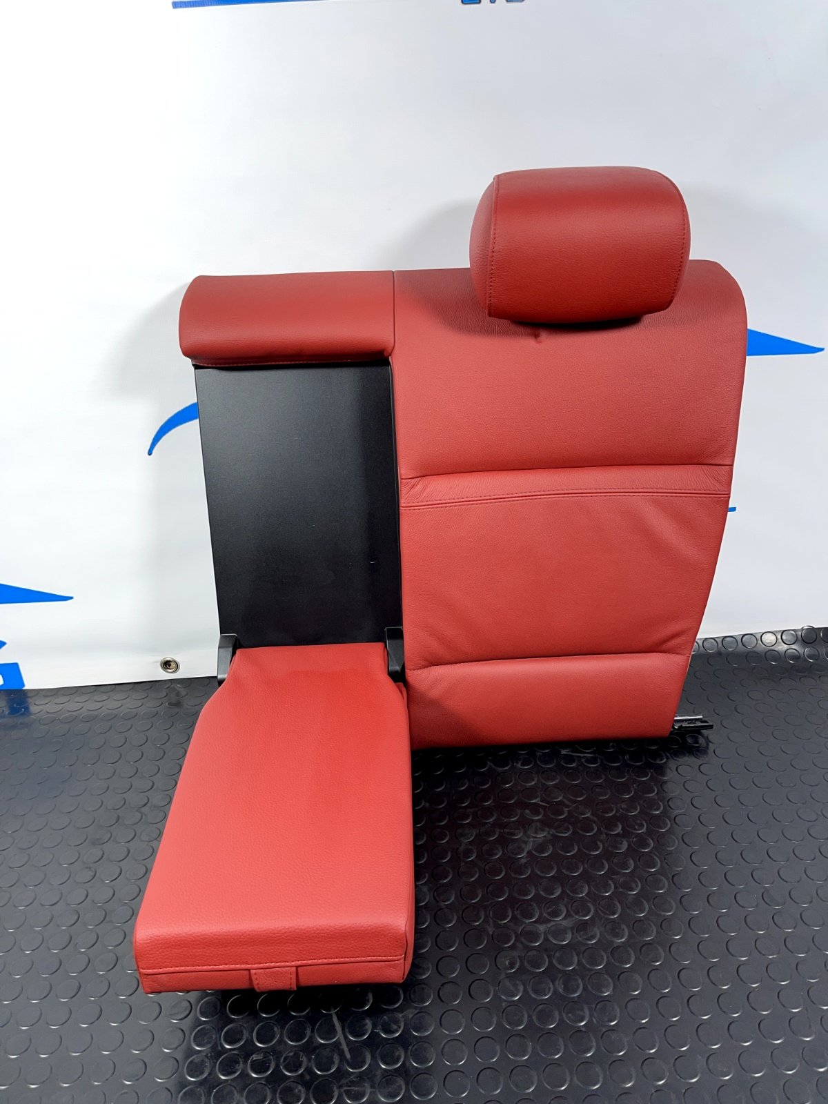 BMW 3-SERIES E92 LCI M-SPORT REAR LEFT LEATHER SEAT BACKREST IN RED & HEADREST