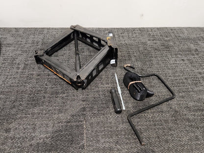 Vauxhall Astra MK6 (J) (A3400) Hatchback Spare Wheel Jack Tool Kit 537274672