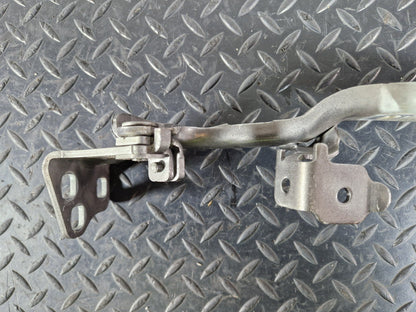 14-23 MERCEDES VITO W447 OEM N/S/F FRONT LEFT BONNET HINGE A4477500051