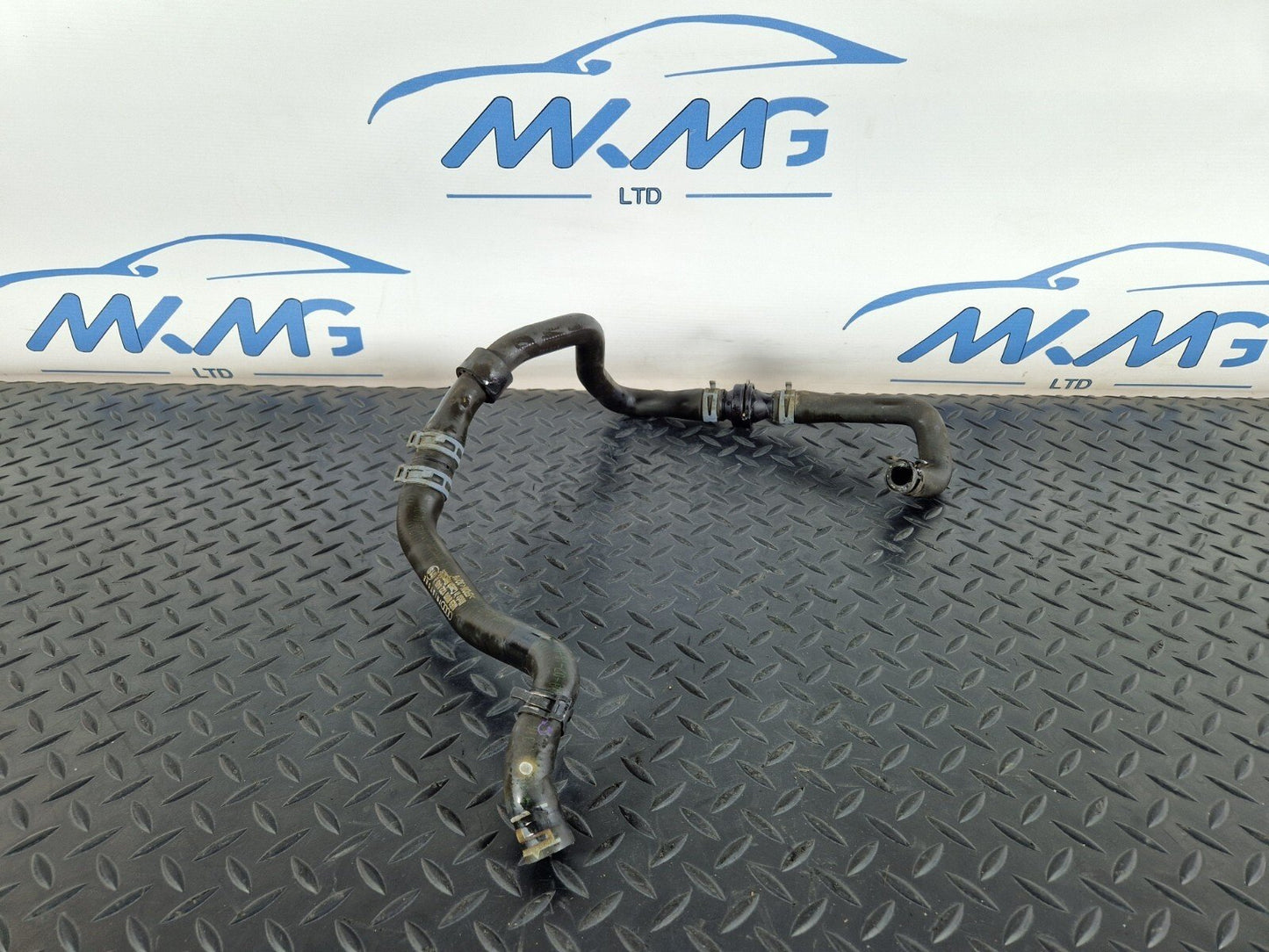 16-19 AUDI A4 AVANT B9 S-LINE OEM ENGINE WATER COOLANT PIPE HOSE 8W0122445J