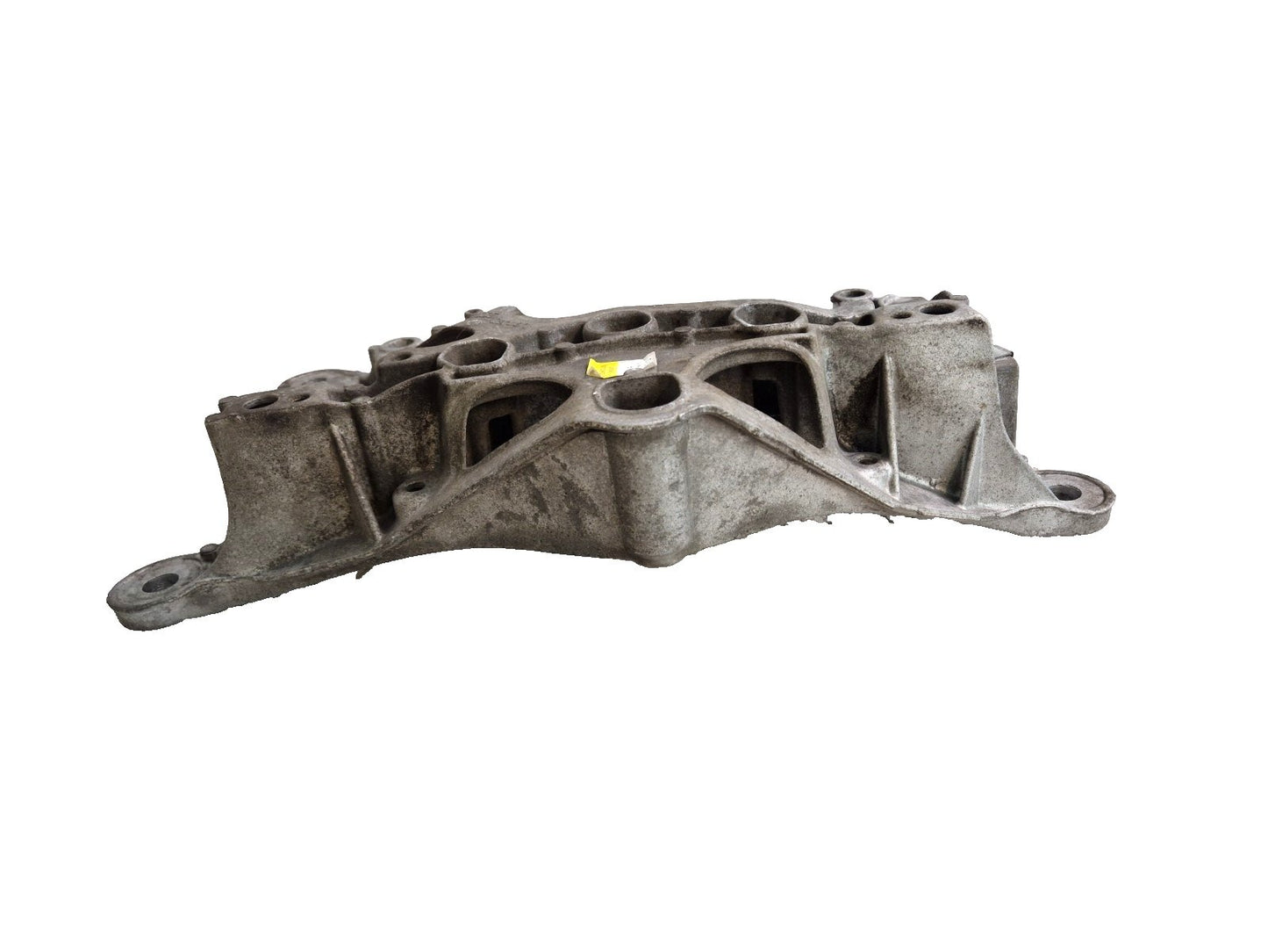 16-19 AUDI A4 B9 GENUINE MANUAL GEARBOX CROSSMEMBER MOUNT BRACKET 8W0399262AD