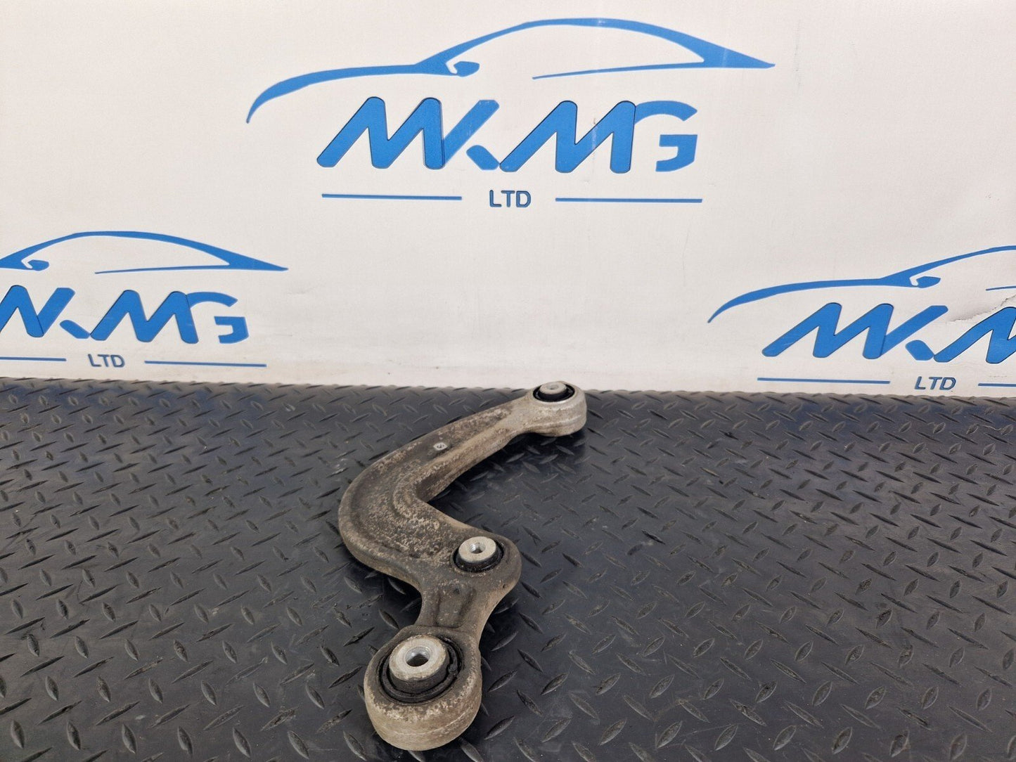 GENUINE AUDI A4 B9 A5 S5 F5 REAR LEFT OR RIGHT CONTROL ARM 8W0505361E