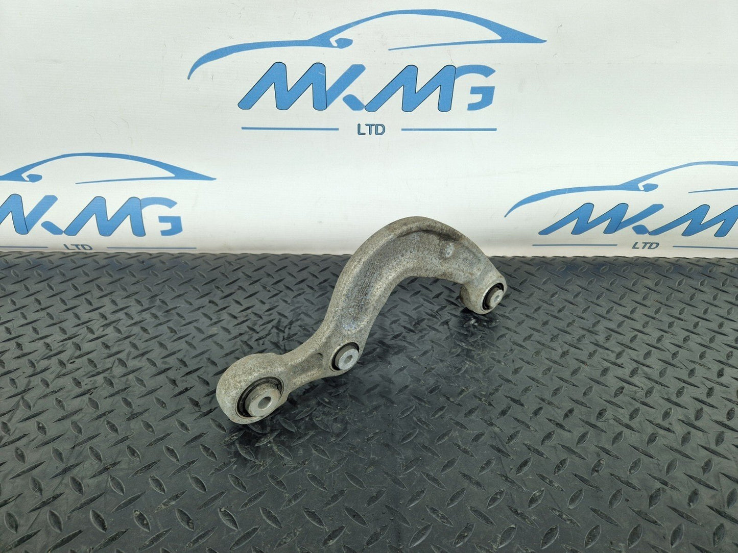 16-19 AUDI A4 B9 GENUINE OEM REAR CONTROL ARM FITS LEFT & RIGHT 8W0505361E
