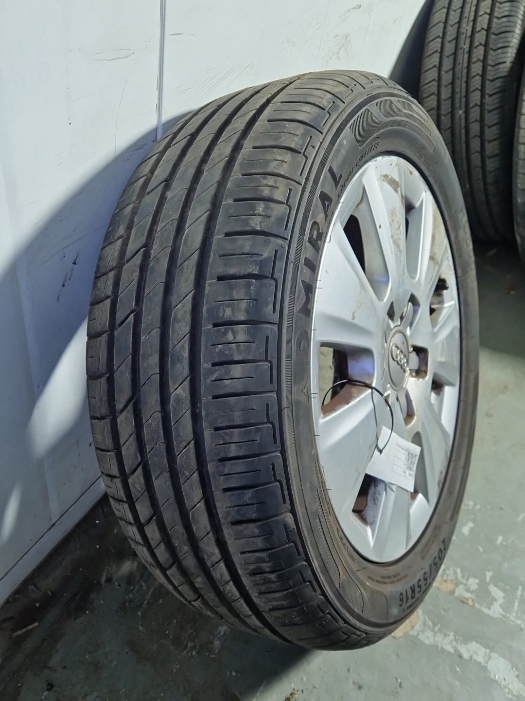 2008 Audi A3 8P 16" Alloy Wheel with Tyre 205/55/16 ~7mm 8P0601025BJ