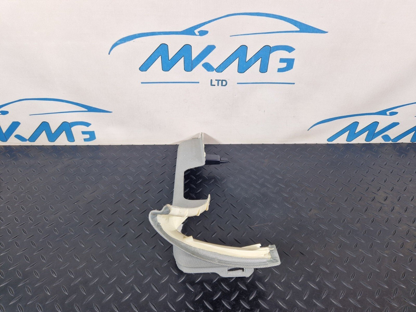 15-18 AUDI A7 4G GENUINE REAR LEFT D PILLAR TRIM 4G8867245