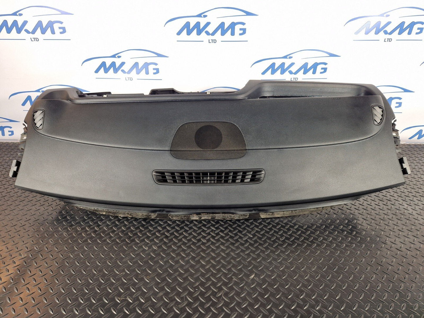 19-ON MERCEDES BENZ B CLASS W247 GENUINE DASHBOARD PANEL WITH A-BAG 2478607302