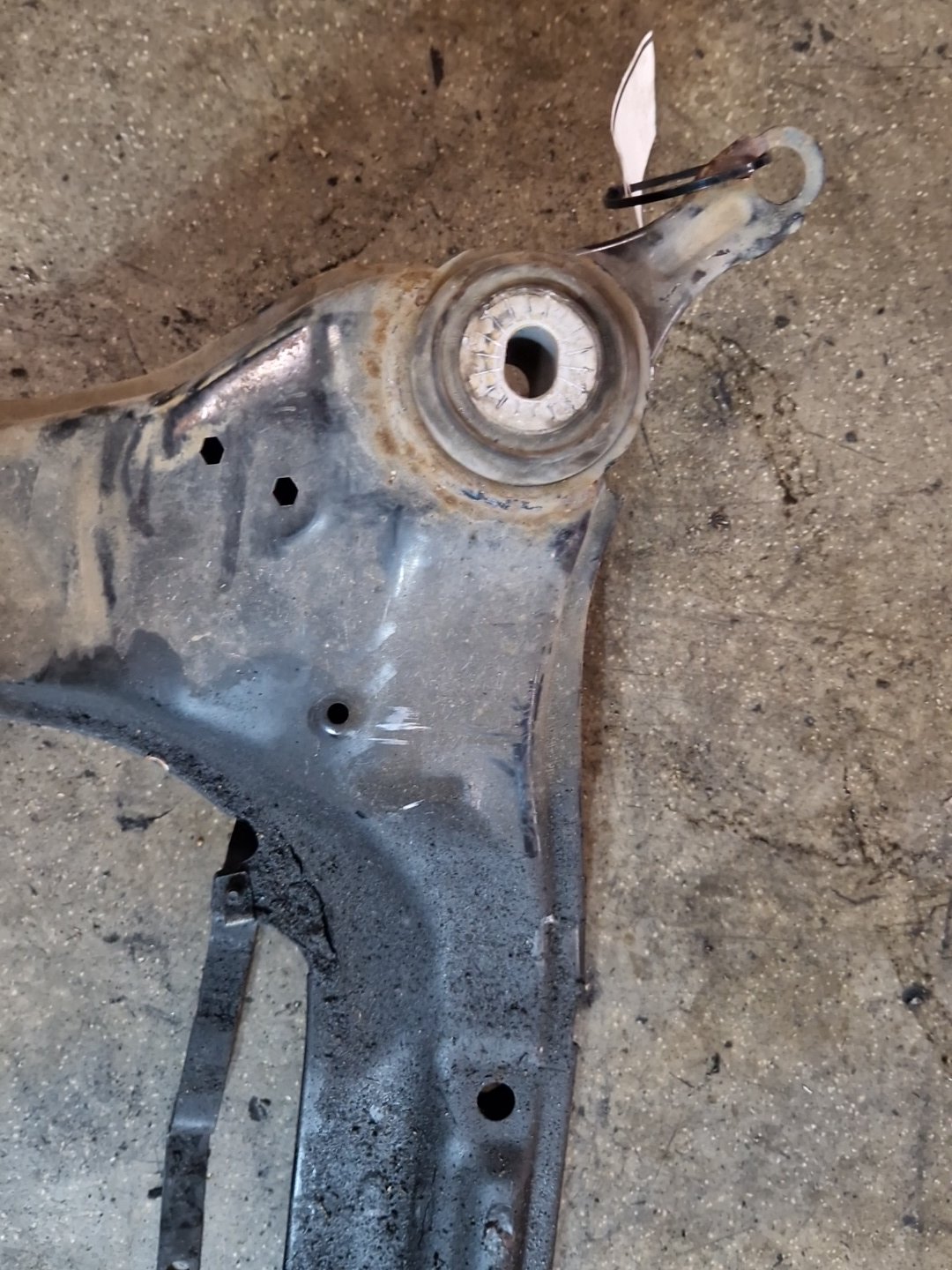 2006 Audi A4 B7 Genuine Front Axle Support Carrier Subframe 8E0399313BD
