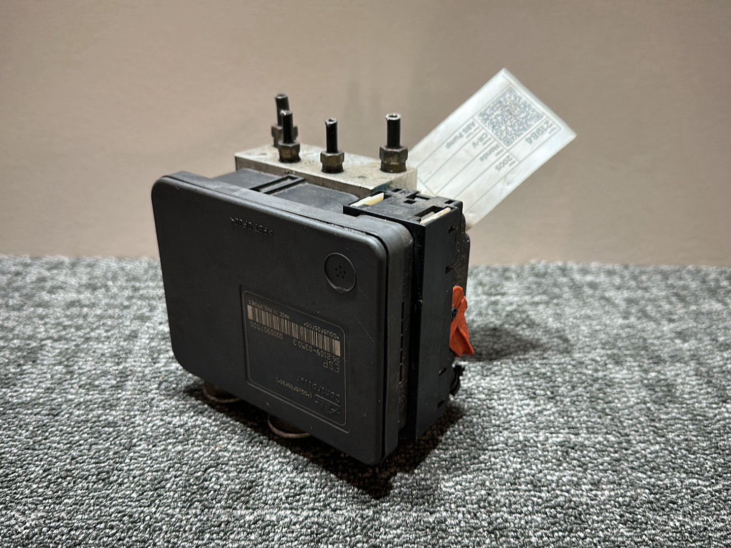 Honda CR-V MK2 (RD88) SUV Genuine ABS Pump Control Module Modulator