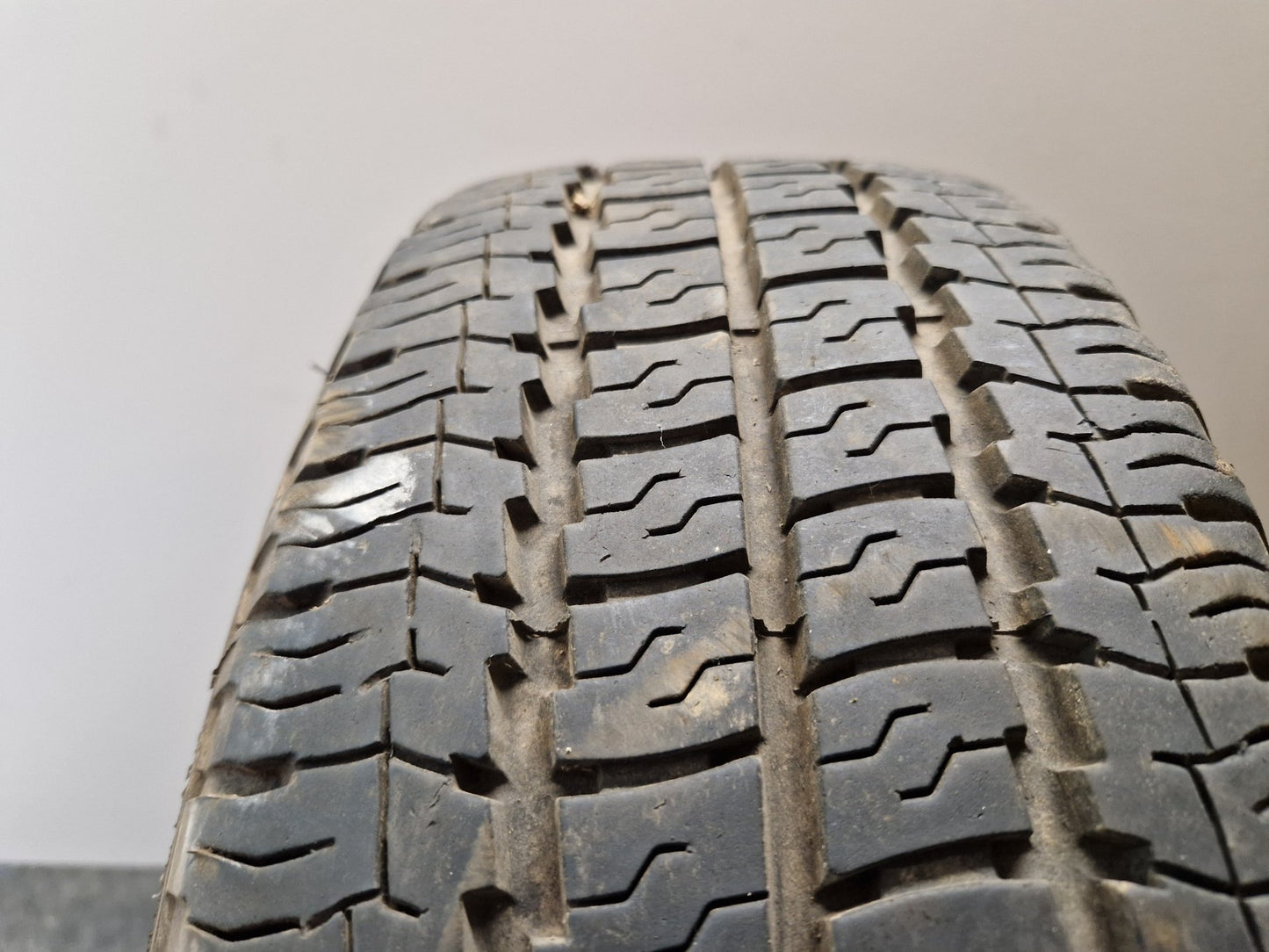 Renault Master MK3 (Ph1) (X62) 16" Alloy Wheel with Tyre 215/65/16 ~7mm