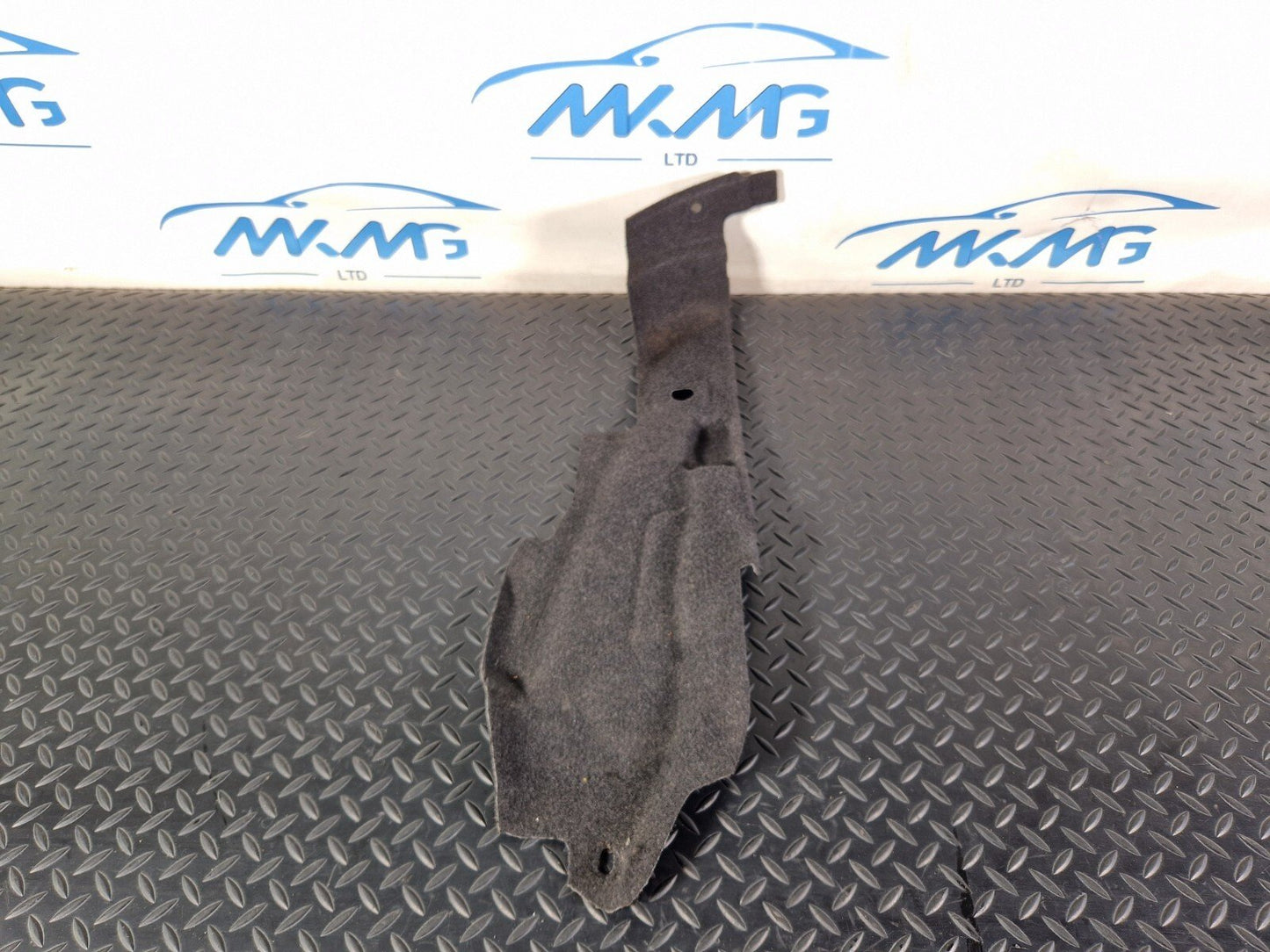12-17 AUDI S5 CONVERTIBLE RIGHT HOOD STORAGE COMPARTMENT CARPET TRIM 8F0864402A