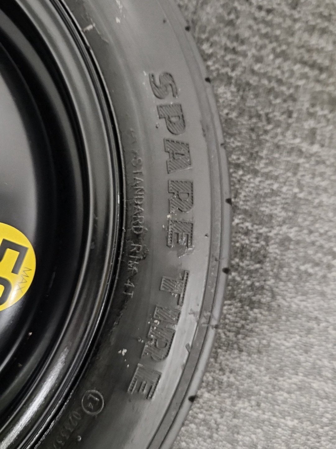 Hyundai i30 MK1 (FD) Estate Spare Wheel 125/80/15