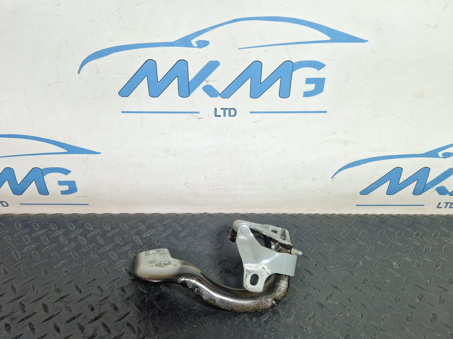 Audi A6 Allroad C7 Genuine Rear Right O/S Driver Side Tailgate Hinge 4G9827300A