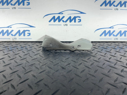 16-22 BMW X1 F48 GENUINE FRONT LEFT PASSENGER SIDE WING BRACKET 7392803