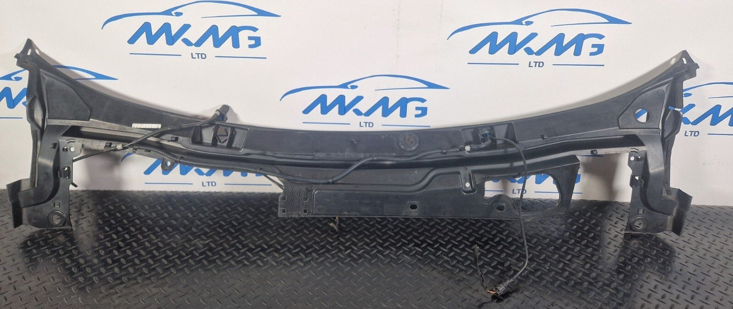 2019-ON  LAND ROVER DISCOVERY L550 LCI WINDSCREEN SCUTTLE PANEL LK 72-4105-A