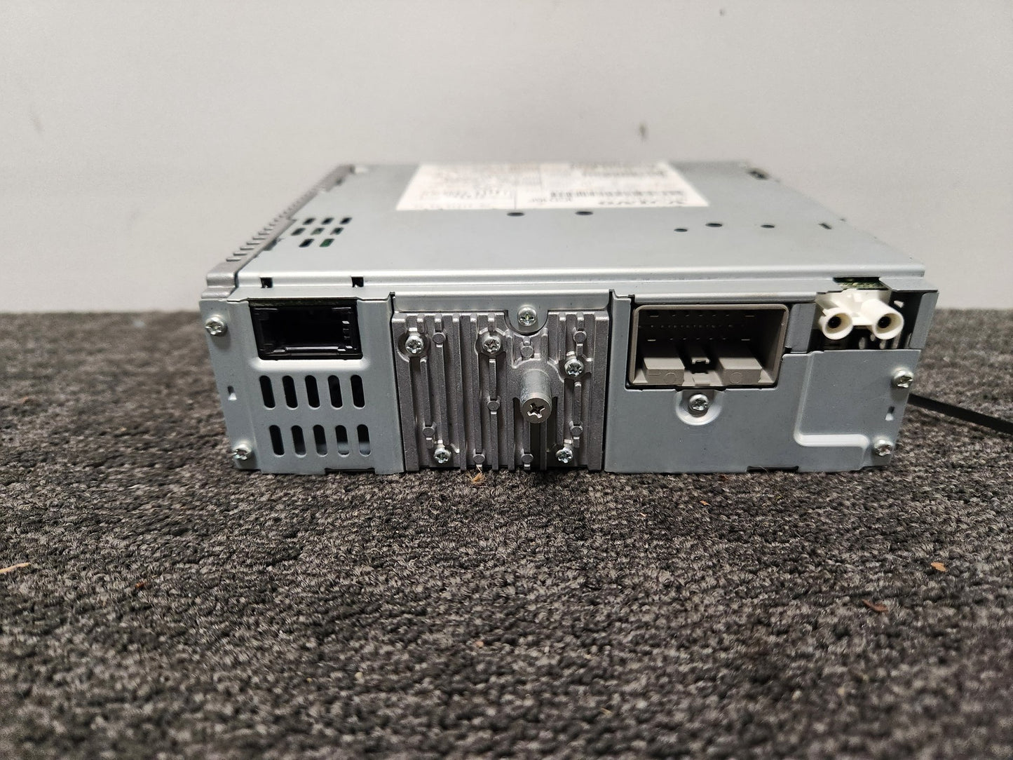 Volvo C30 MK1 (MK) Genuine Radio Stereo CD Player Head Unit 30732850