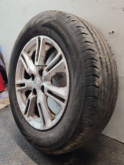 2010 Honda Insight MK2 (ZE2) 15" Alloy Wheel with Tyre 195/65/15 ~5mm