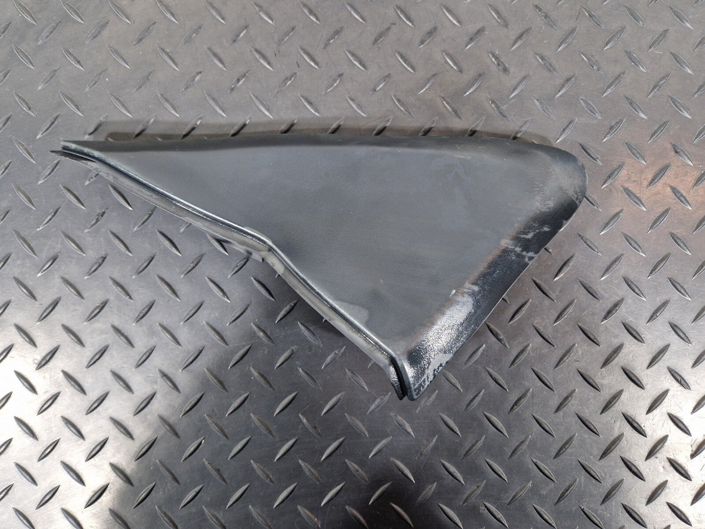 18-ON MERCEDES BENZ SPRINTER W907 W910 OEM RIGHT WING MIRROR COVER A9108110300